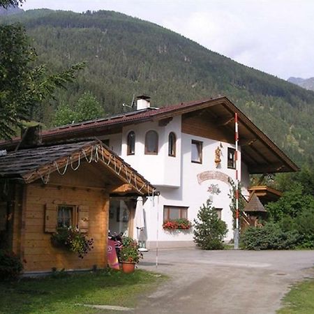 Großkirchheim Camping Gasthof Zirknitzer מראה חיצוני תמונה