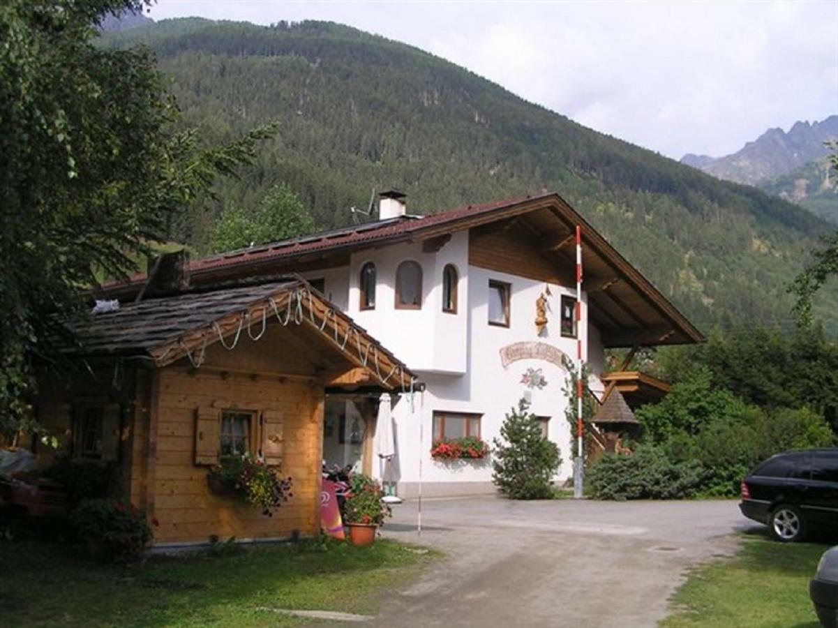 Großkirchheim Camping Gasthof Zirknitzer מראה חיצוני תמונה
